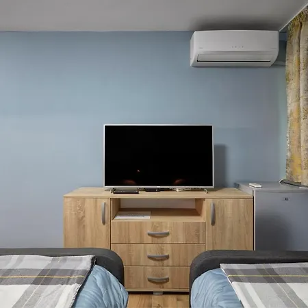 Center, Sea Garden, Brand New - Majestic Apartamento *